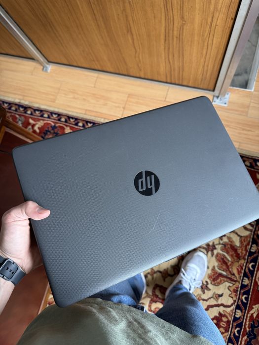 PC HP 250 i3 laptop