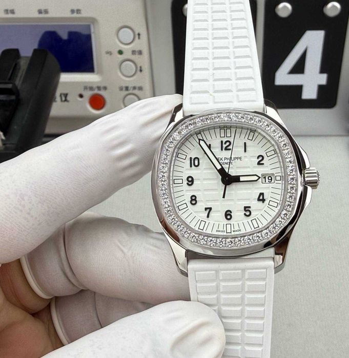 Damski zegarek Patek Philippe Aquanaut 5067