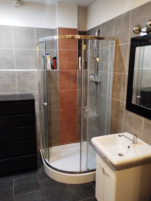 Pokój na w Chorzowie bez kaucji/ room for rent in Chorzów no deposit
