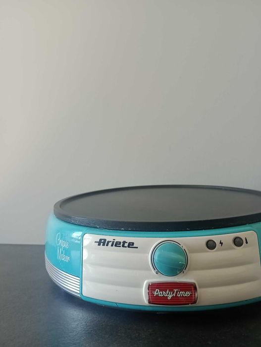 Naleśnikarka Party Time 202 retro niebieska crepes maker Ariete