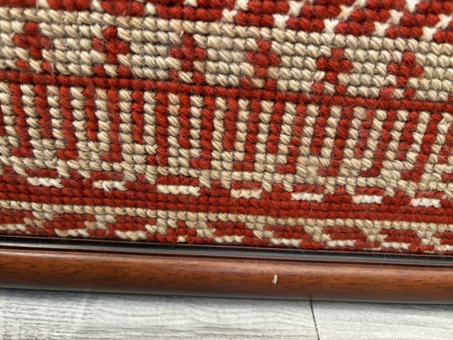 Tapeçaria de arraiolos manual decorativa