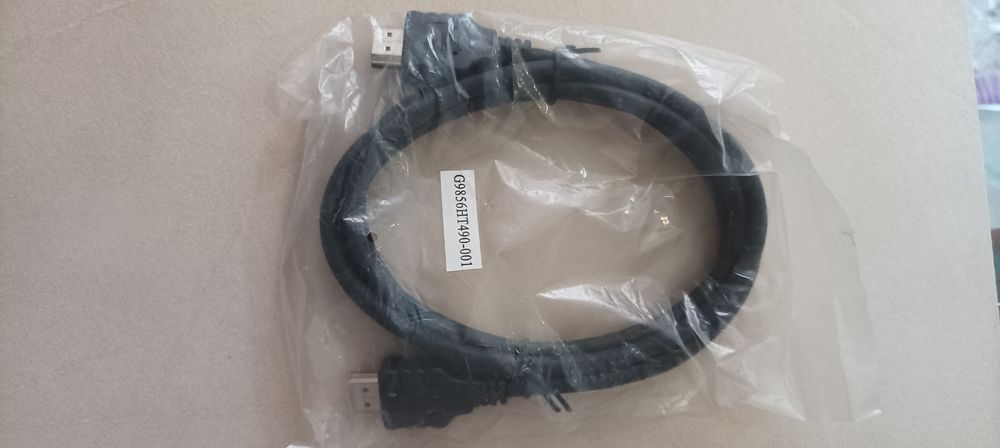 Quatro cabos HDMI TV e impressora