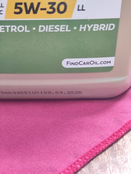 ТЕРМІНОВО! !!! Моторне мастило Castrol Edge 5W-30 LL 4 літра