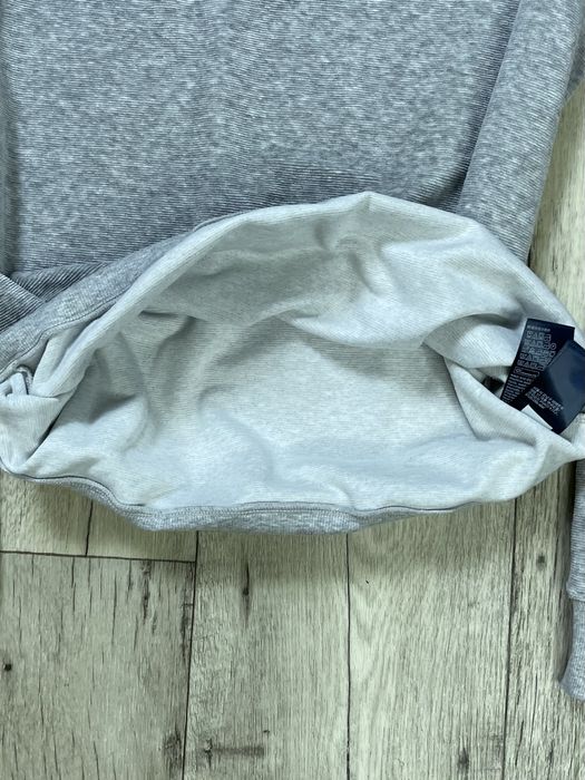 Tommy Hilfiger кофта свитшот S размер с лампасами серая