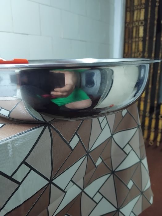 Продам шикарную сковородку с двойным покрытием.