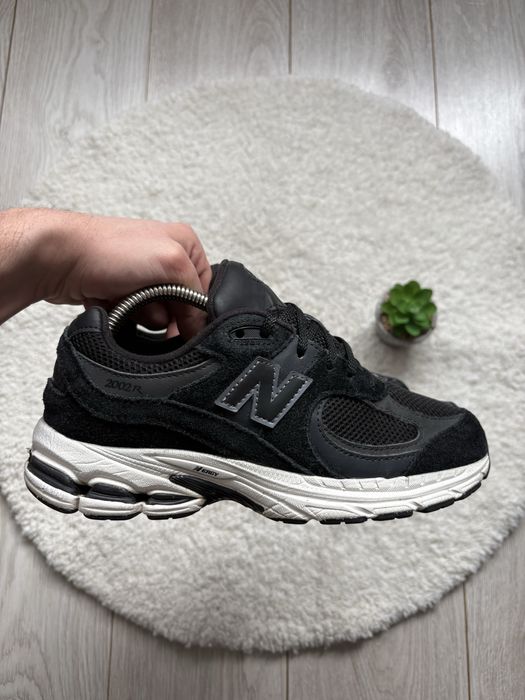 Женские Замшевые Кроссовки New Balance 2002R 38р(23.5см)