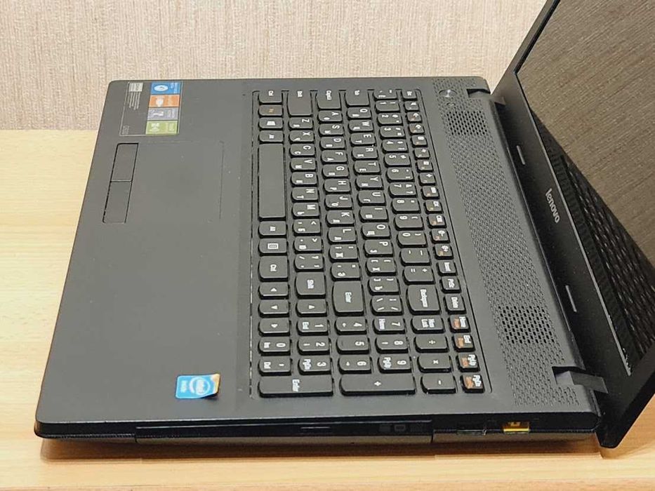 Ігровий Lenovo чотирьох ядерний Intel Core i5-3230M AMD Radeon HD8570M ...