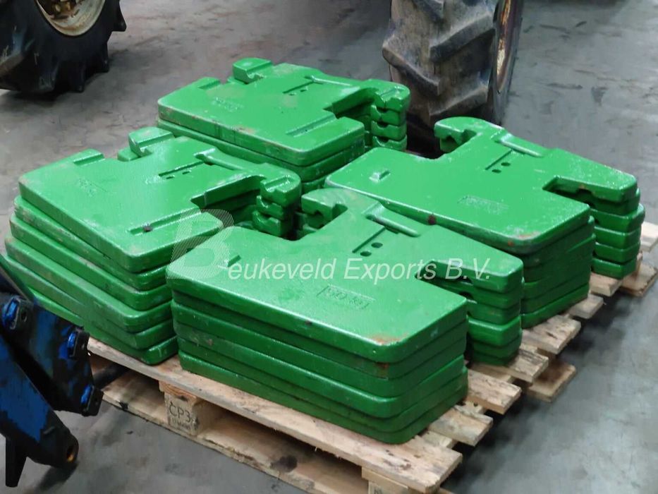 Obciążnik walizkowy John Deere 50 KG Żeliwny_Balast_Stan Bardzo dobry_Zadbane_Możliwa wysyłka_Walizki_Plasterki_Oryginalne z Niemiec_OKAZJA!