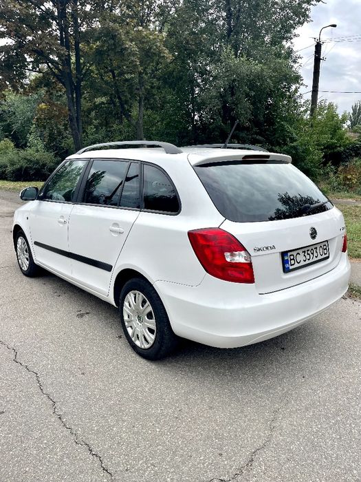 Skoda Fabia 2013рік.в рідній фарбі.автомат.