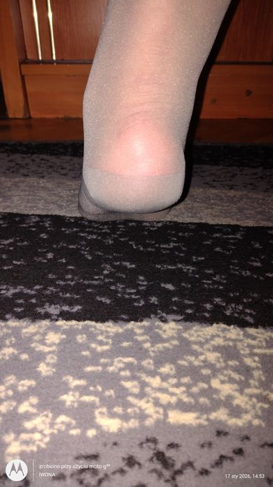 Wyjątkowe nowe cienkie srebrne rajstopy Sinsay roz 4/5+gratis.