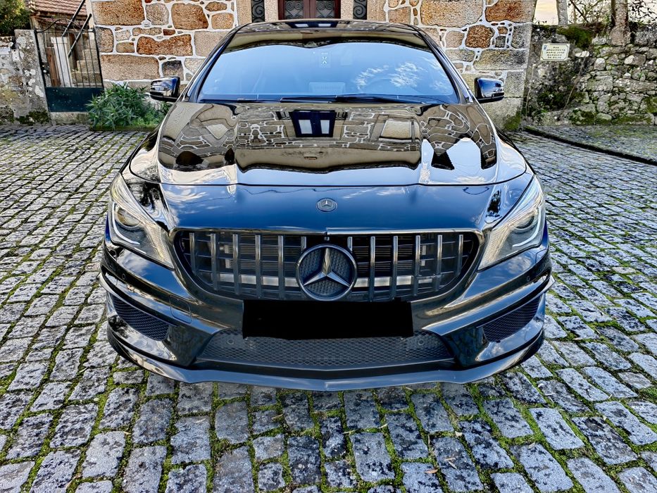 Mercedes CLA 45 AMG 381CV