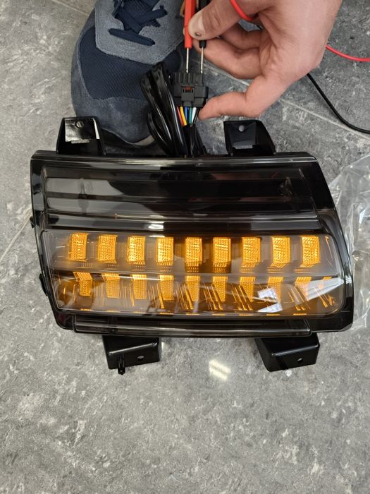KIERUNKI Kierunkowskazy do poszerzeń + Lampy LED DRLJeep Wrangler JL SPORT