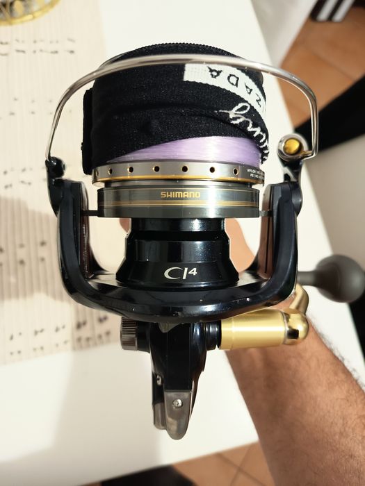 Shimano Bullseye XT 
Carreto que dispensa apresentação.
Mecânica impec