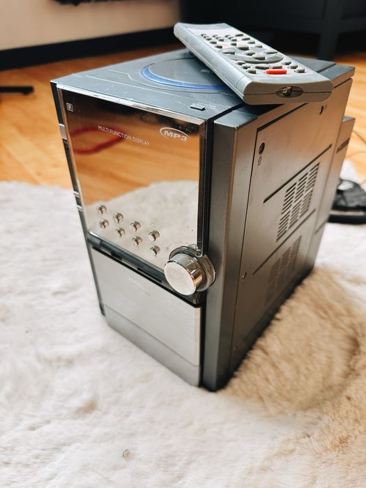 mini wieża Hitachi