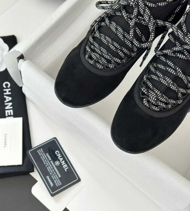 Ekskluzywne Czarne Sneakersy Skórzane Chanel 35-40