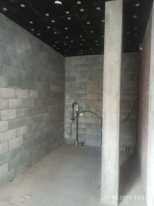 Файна Таун комерційне приміщення 13 кв.м