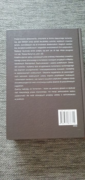 Komentarz do ustawy o rachunkowości 2002