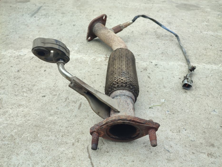 Продам гофру глушителя датчик кислорода на hyundai accent RB