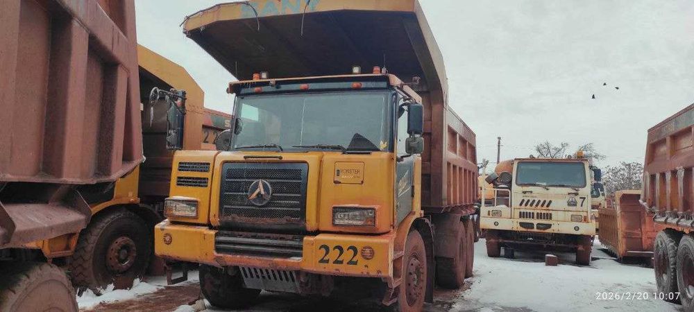 Карьерні самоскиди Sany SKT-90