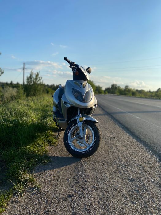 продам скутер Flex Tech Fun