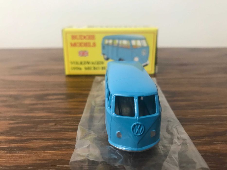 vw volkswagen micro bus 1950s saloon car Budgie Models