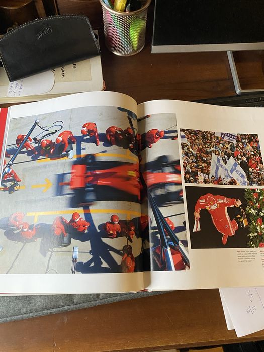 Livro Ferrari  2018