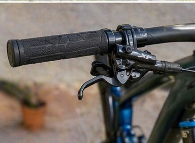 Trek Fuel EX 9.8 XT Gen 6 Carbon | Fox 36 PE | XT 4 Pistões | M/L