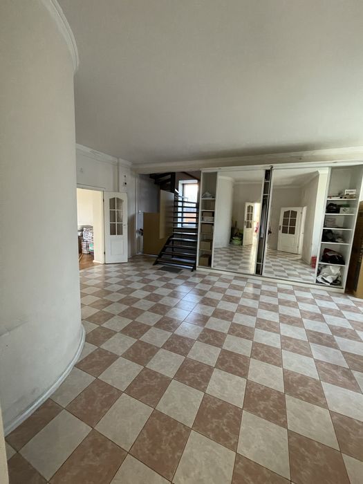 Флоринка Два дома 411 м2 и 130 м2 Алексеевка