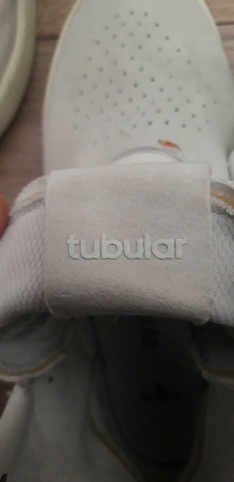 Buty damskie vans tubular