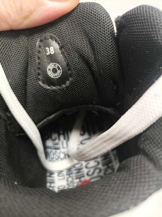 Love Moschino Sneakersy wysokie