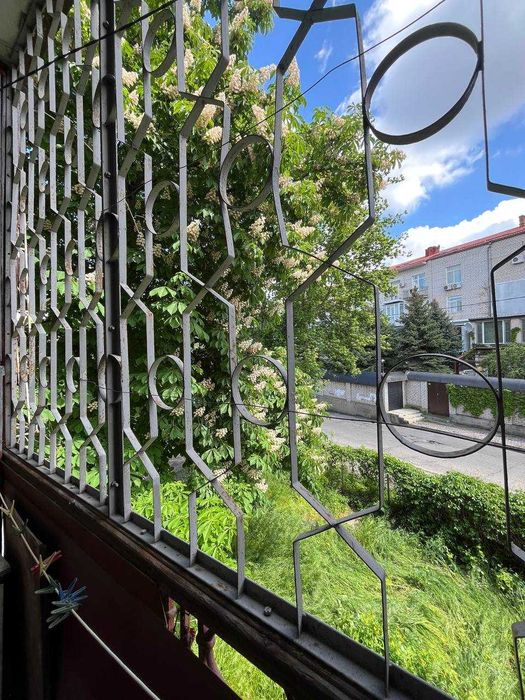 Продам 2 к/к в одному з кращих районів міста, яхт-клуб