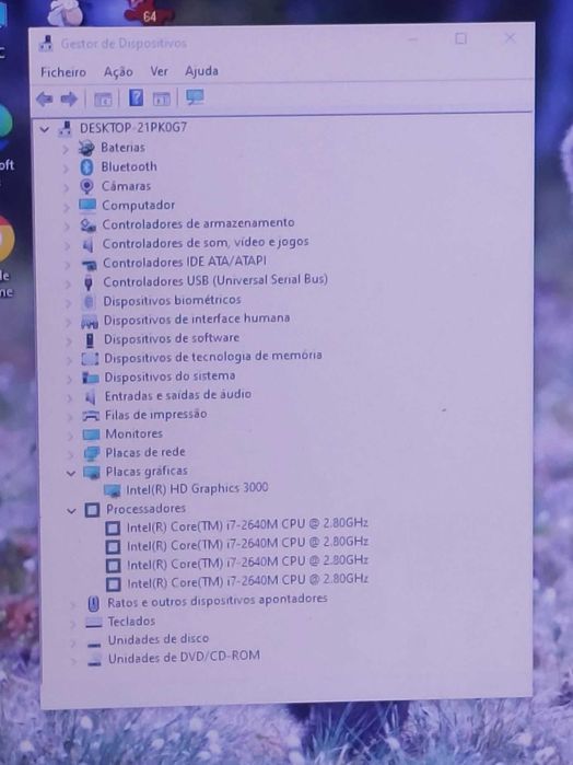 Toshiba i7 SSD 12Gb Ram bateria boa