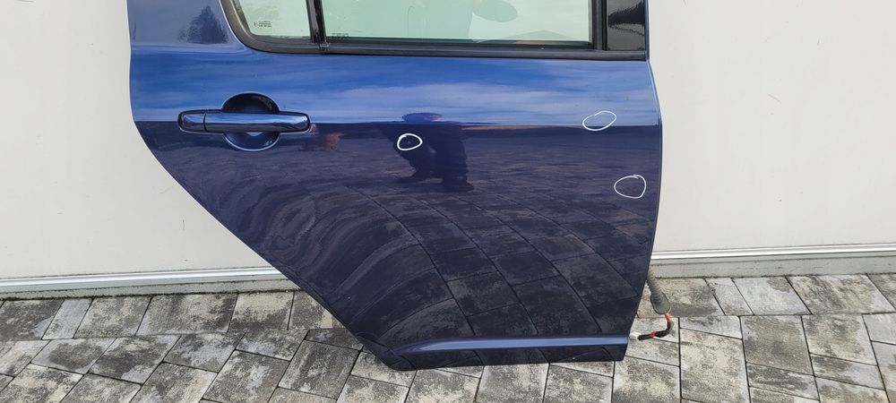 drzwi tylne lewe lub prawe suzuki swift vi 05- kod koloru zch