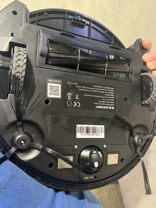 Робот пилосос BLAUPUNKT