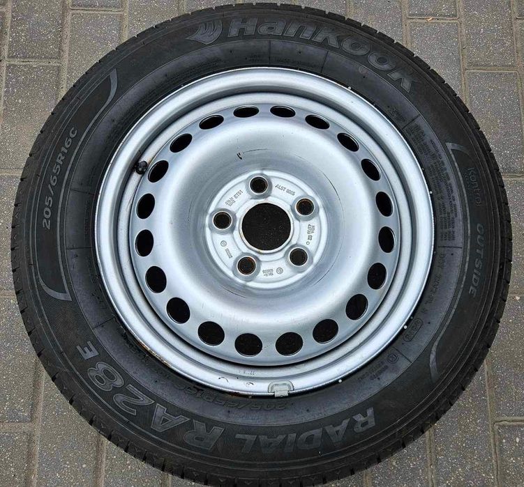 4x Felgi stalowe 16 5x120 ET51 VOLKSWAGEN T5 / T6 / T7 (9685)