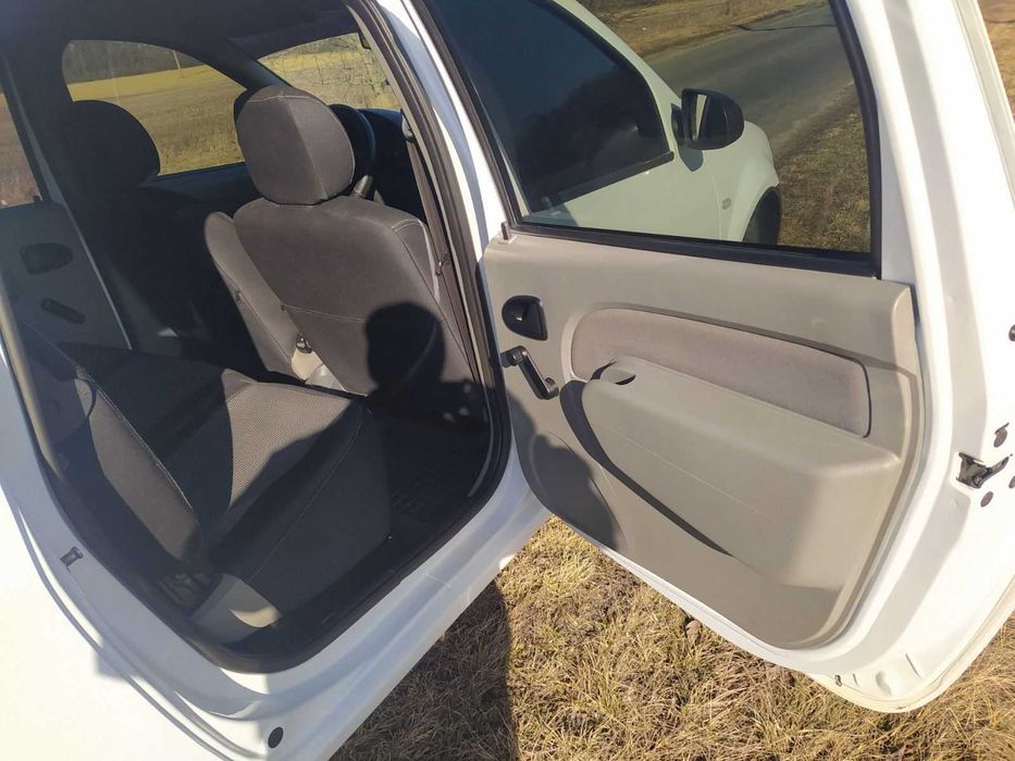 Renault Logan MCV 1,6л 2012 р.в.