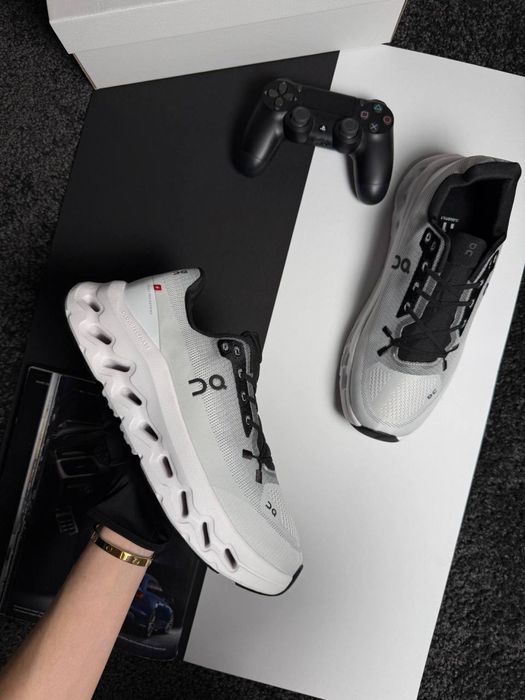 Чоловічі кросівки On Running Cloudtilt Light Grey Black [40-45]