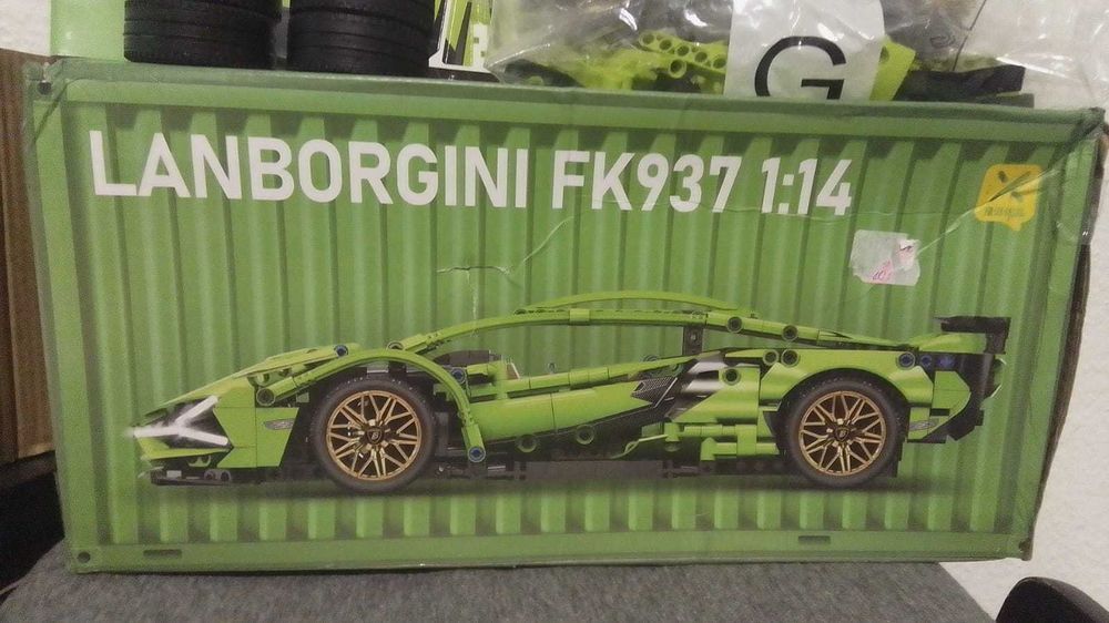 Carro de Construção LANBORGINI FK937 1:14