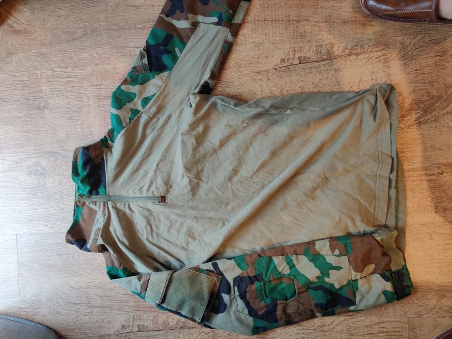 Combat Shirt Woodland gratis
