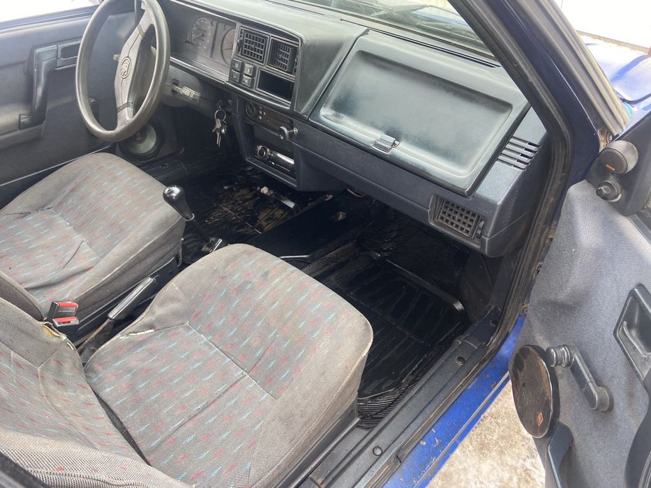 Продам Шкоду Фаворит