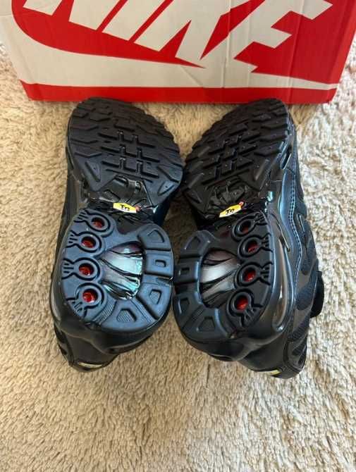 Nike Air Max Plus TN czarny EU 37.5