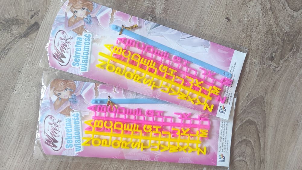 Sekretna wiadomość, litery do tworzenia bransoletek dla dziewczynek!