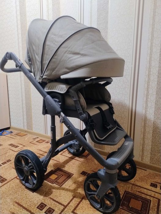 Продам дитячий візочок