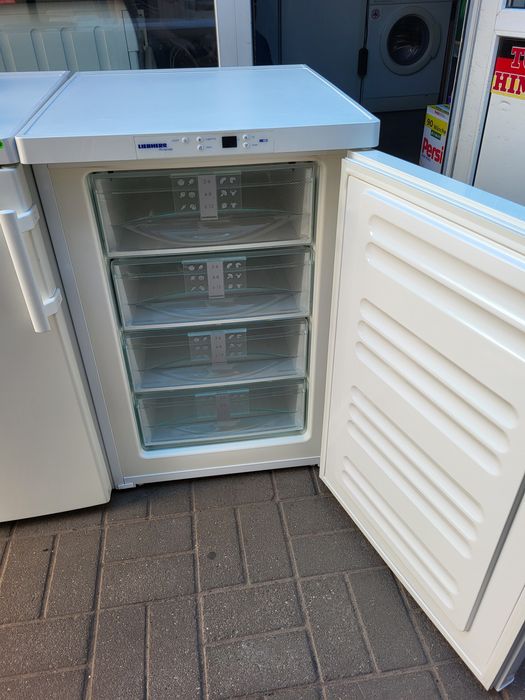 Морозильна камера Liebherr 4 кошики 85см висота морозилка