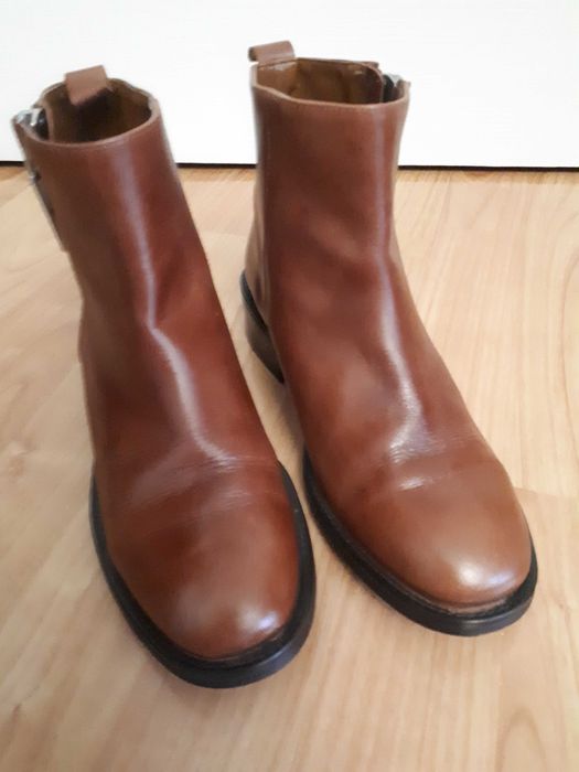 Sprzedam nowe krótkie damskie kozaczki firmy Zara roz. 37