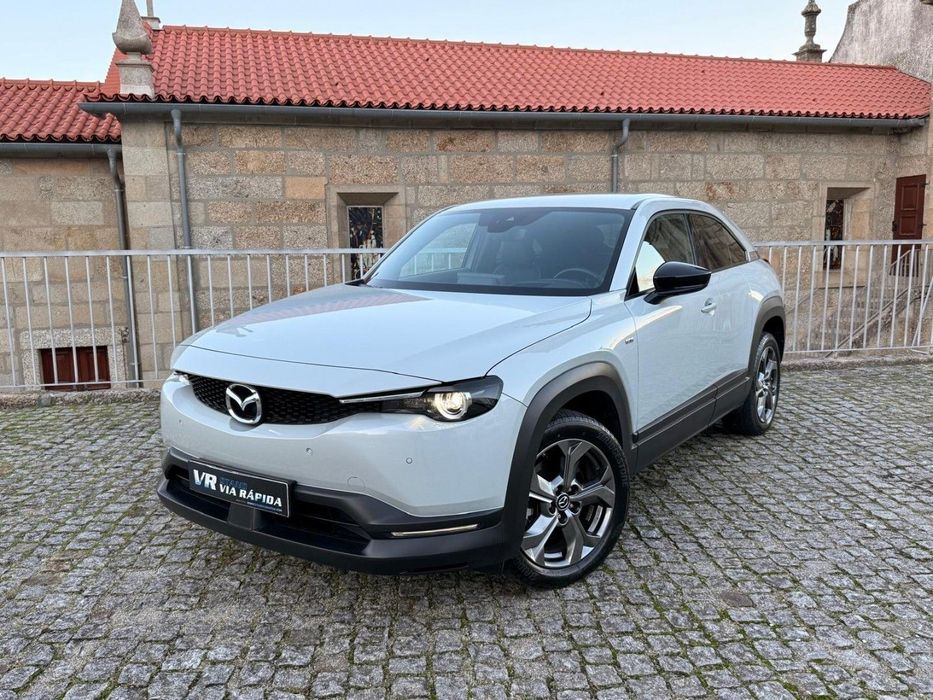 Mazda MX-30 e-SKYACTIV Advantage+Modern Confidence