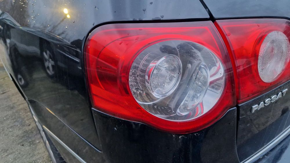 VOLKSWAGEN PASSAT B6 KOMBI LAMPA TYŁ LEWA