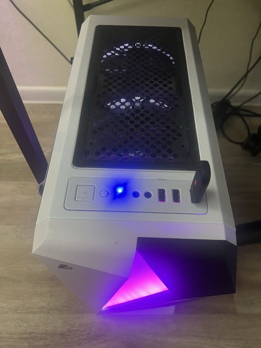 Продам персональний компʼютер