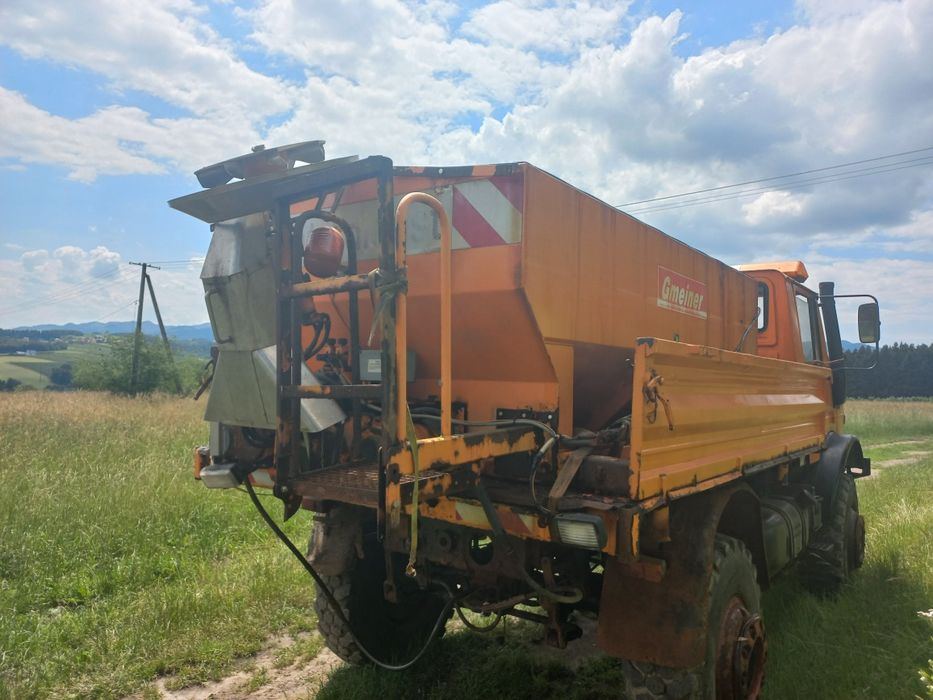 Posypywacz piaskarka solarka 4m³ schmidt Unimog Mercedes Man 4x4