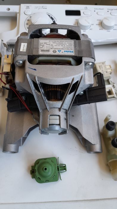 Vendo peças maquina lavar roupa indesit